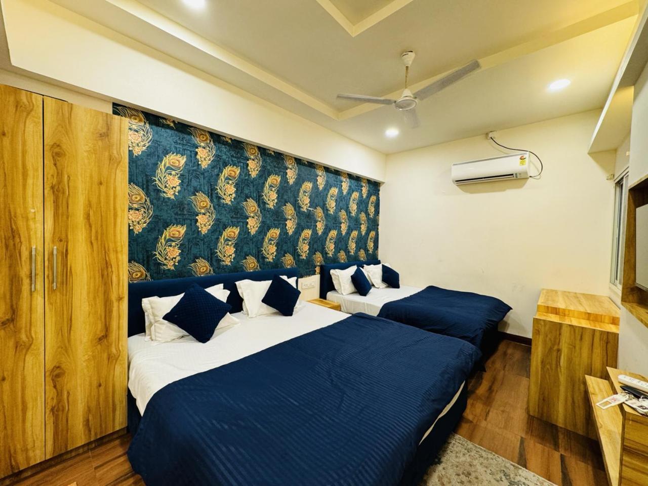 Hotel Shree Mahakal Krapa Удджайн Екстер'єр фото