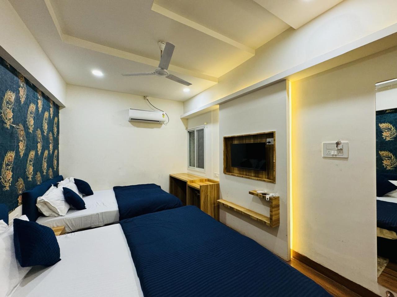 Hotel Shree Mahakal Krapa Удджайн Екстер'єр фото