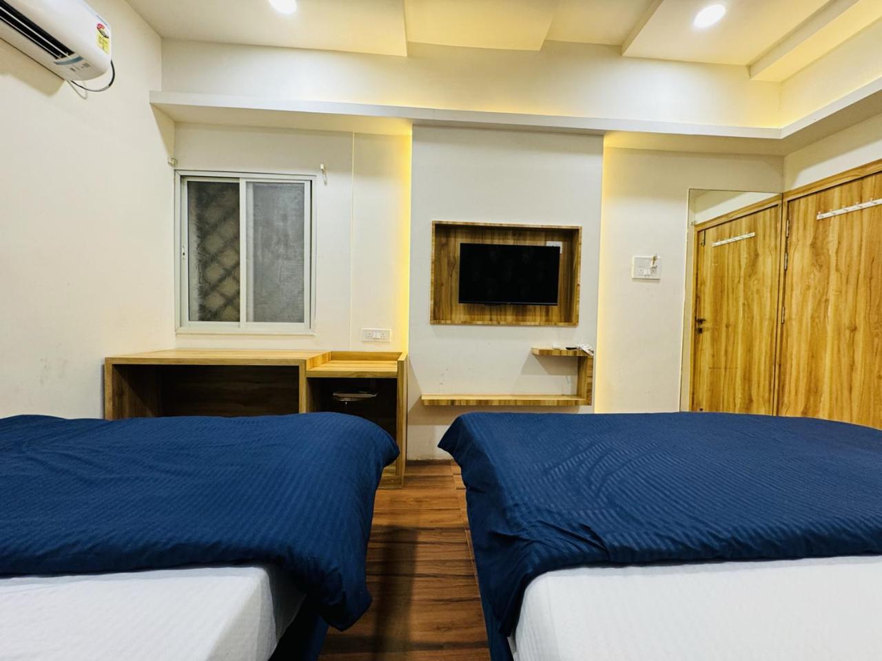 Hotel Shree Mahakal Krapa Удджайн Номер фото